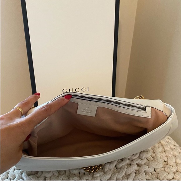 Brand New Gucci Purse - Picture 10 of 16